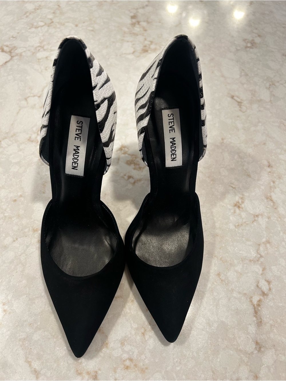 Steve Madden Black Pointed-Toe Stiletto Heels with White Zebra Accent Sz 7.5 EUC